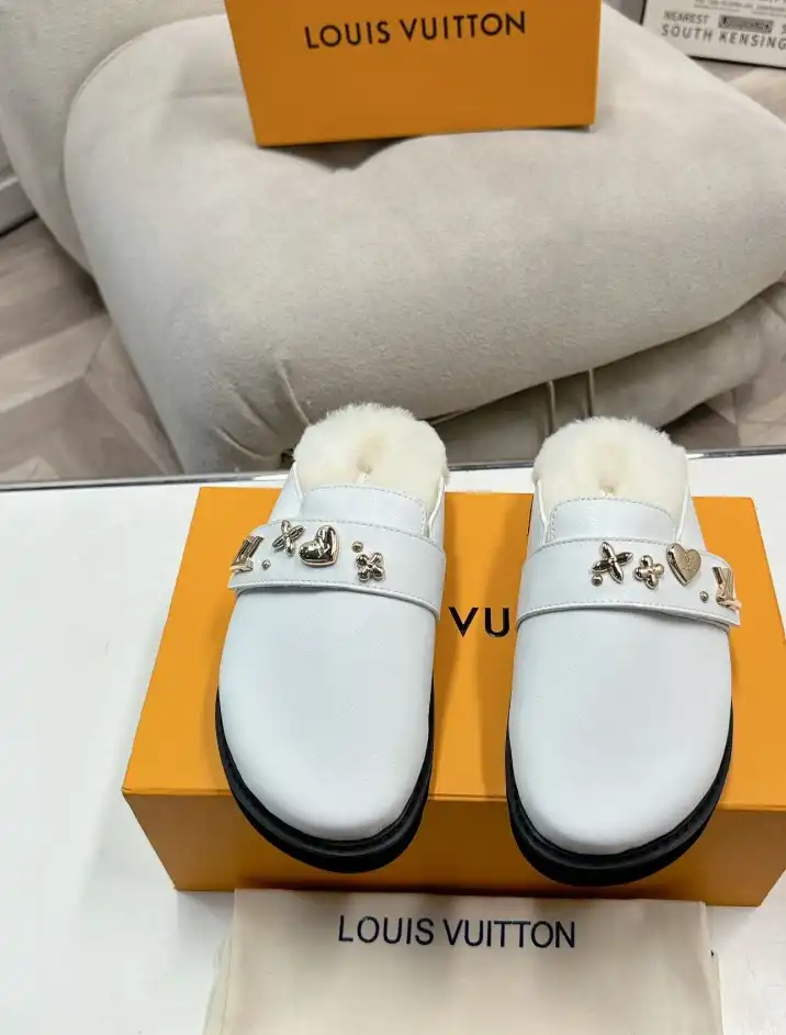 hype LV Slippers