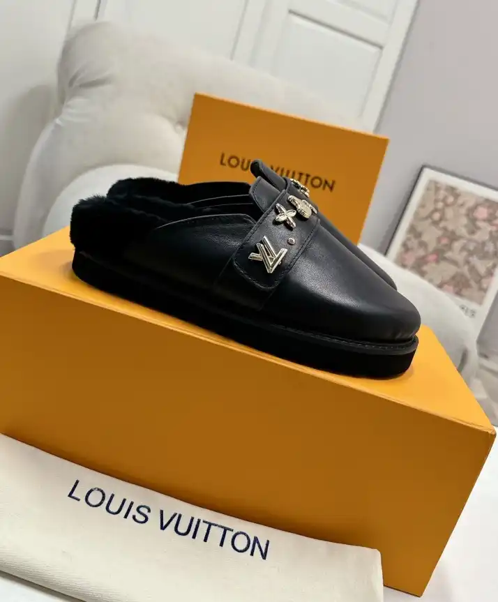 hype LV Slippers