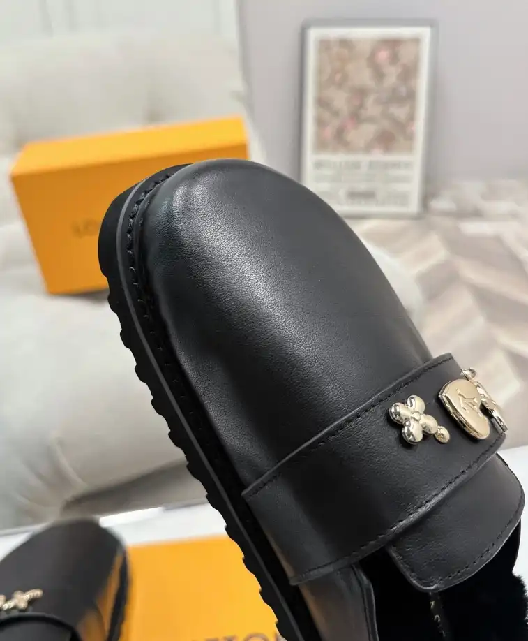 hype LV Slippers