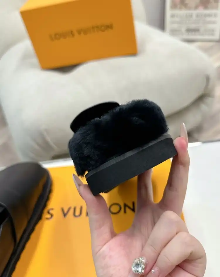 hype LV Slippers