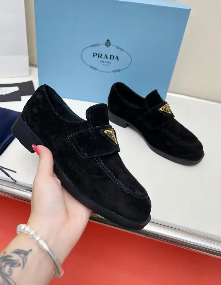 hype Prada Leather Shoes