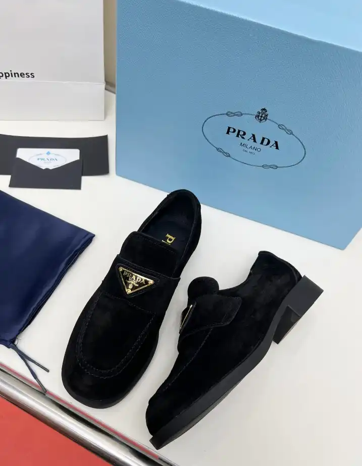 hype Prada Leather Shoes