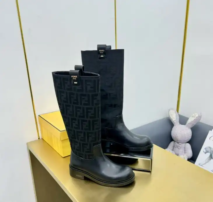 hype Fendi Boots