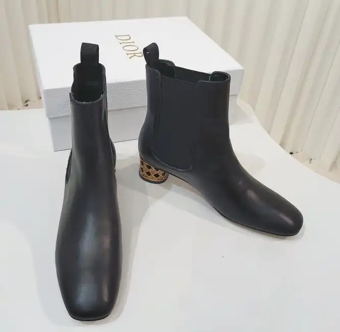 hype Christian Dior Boots