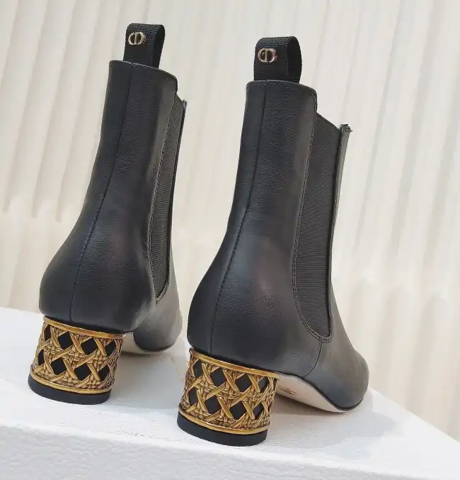 hype Christian Dior Boots