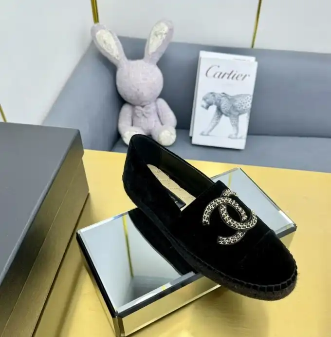 hype Chanel Flat Shoes