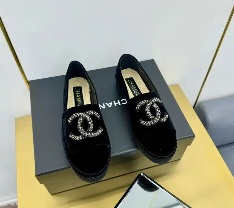 hype Chanel Flat Shoes