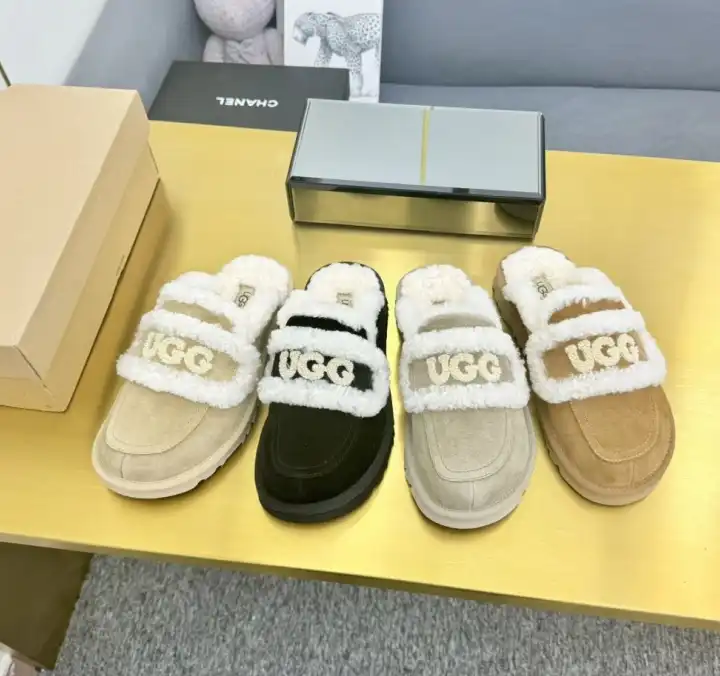 hype UGG Slippers