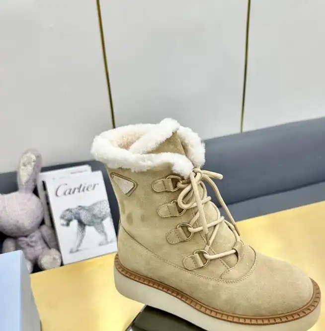 hype Prada Boots