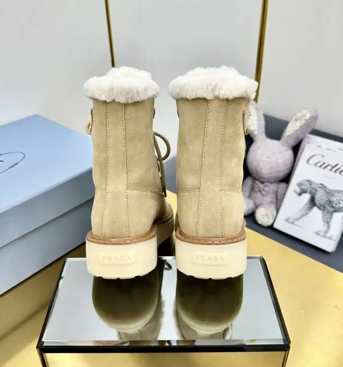 hype Prada Boots