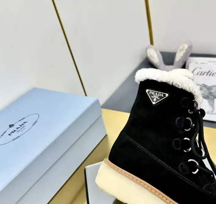 hype Prada Boots