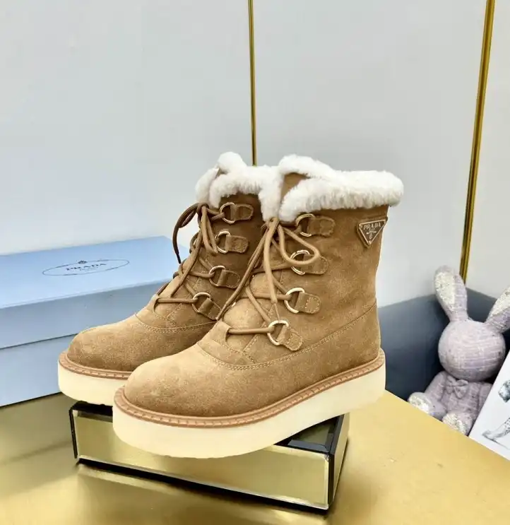 hype Prada Boots