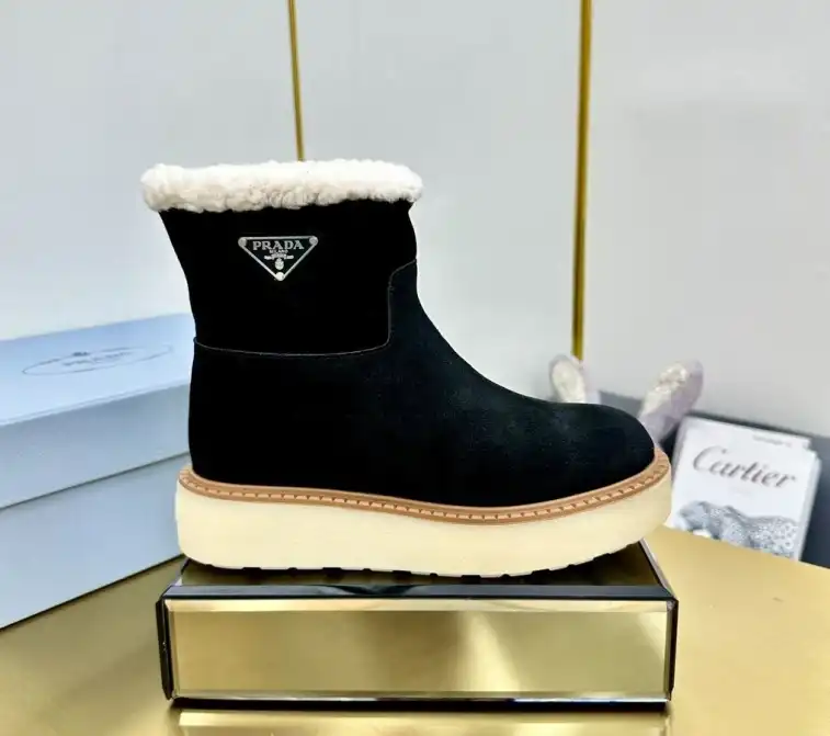 hype Prada Boots