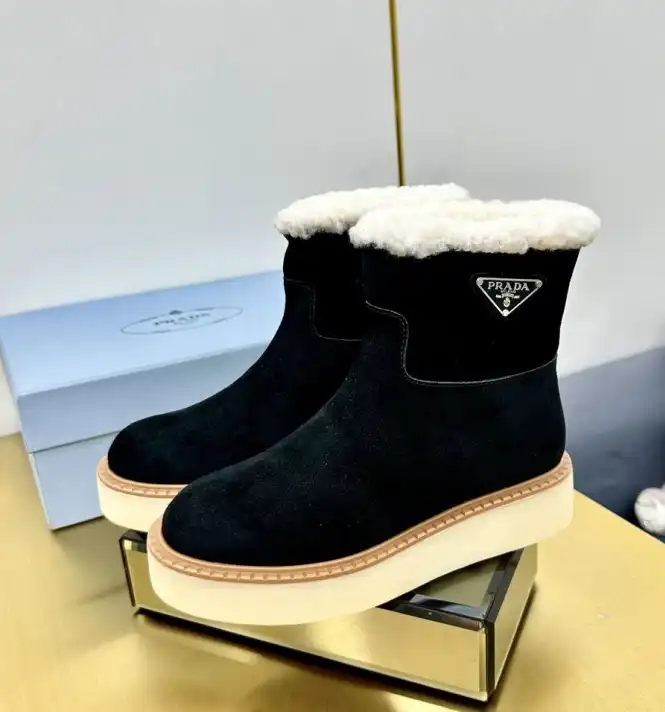 hype Prada Boots