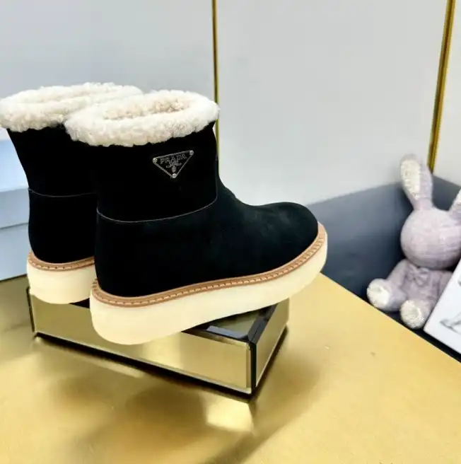 hype Prada Boots