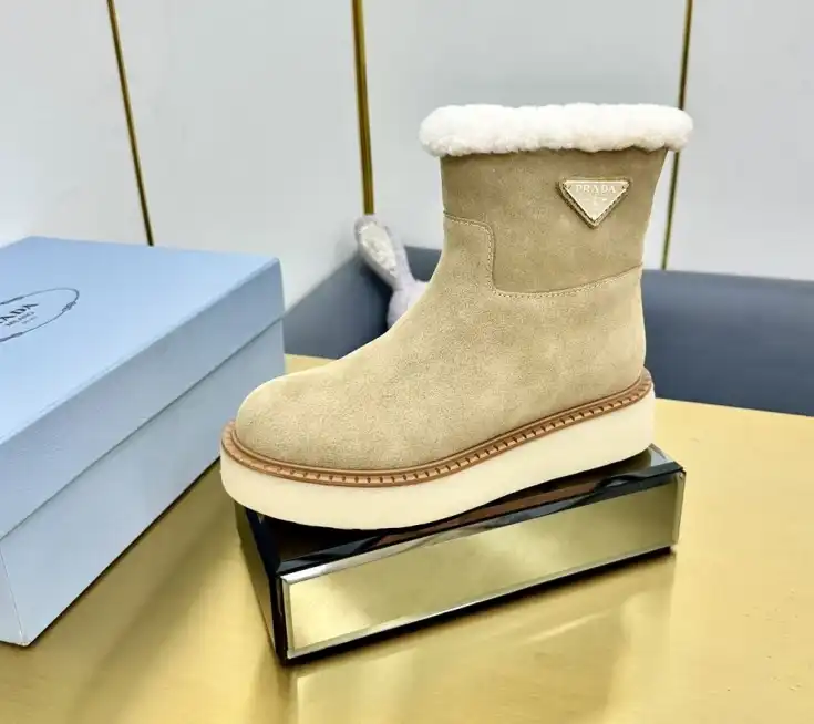 hype Prada Boots