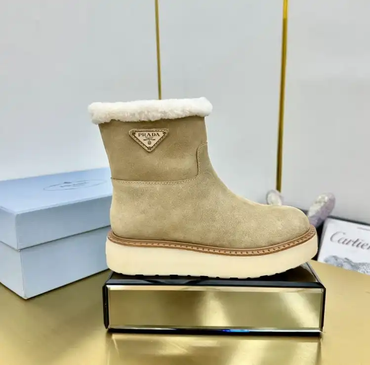 hype Prada Boots