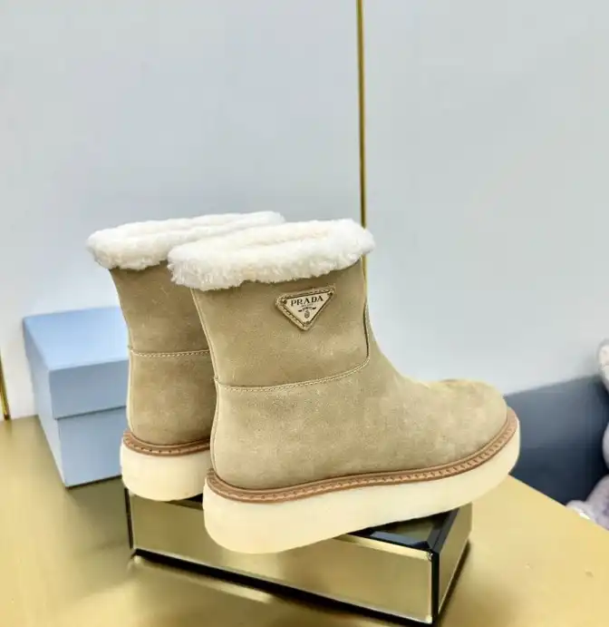 hype Prada Boots