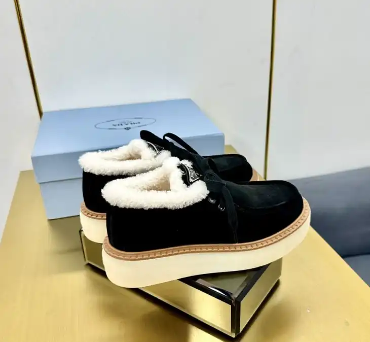 hype Prada Casual Shoes