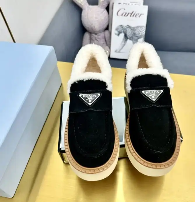 hype Prada Casual Shoes