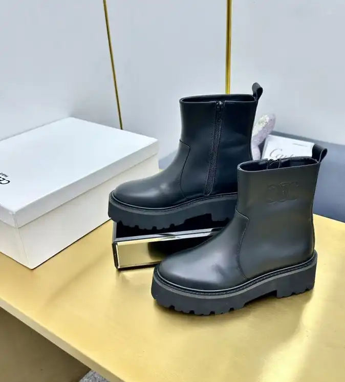 hype Celine Boots