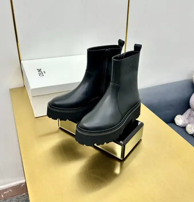 hype Celine Boots