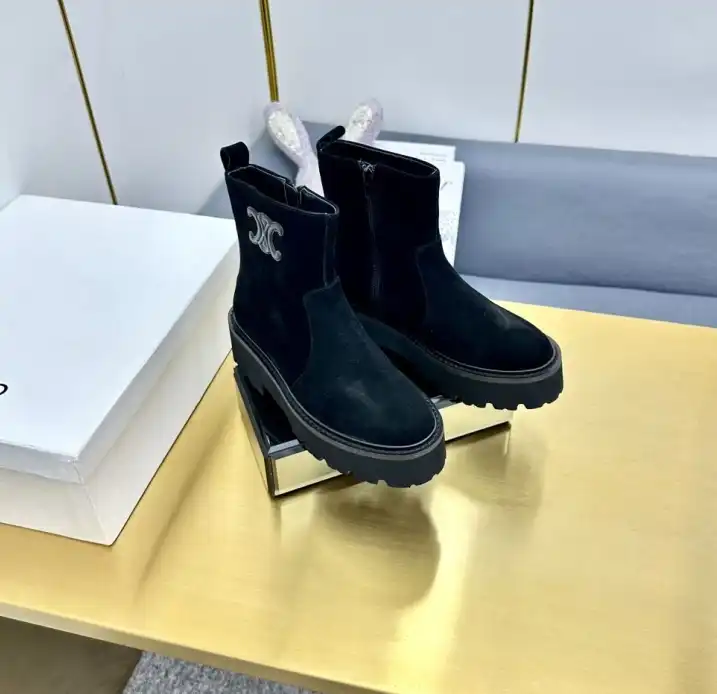 hype Celine Boots