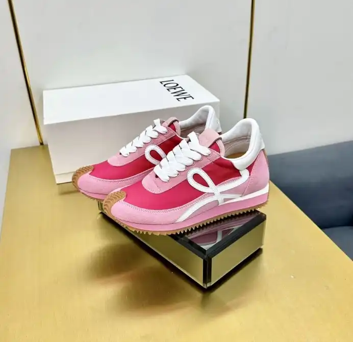 hype Loewe Sneakers