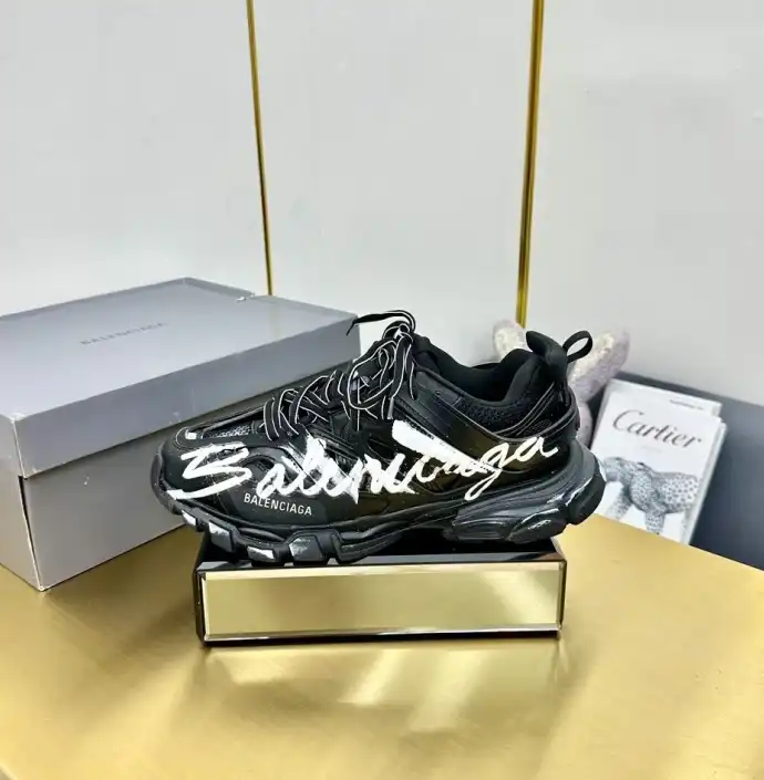 hype Balenciaga Sneakers