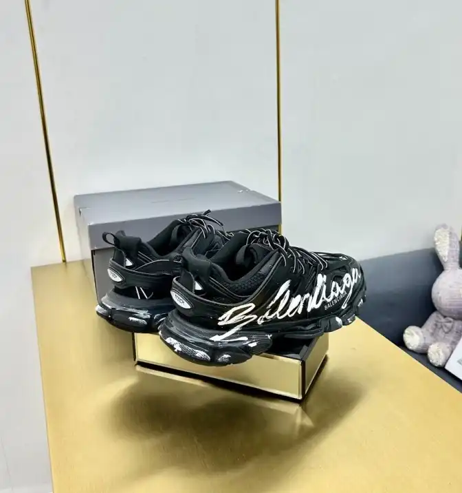 hype Balenciaga Sneakers