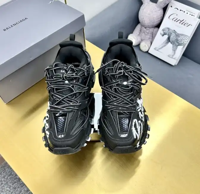 hype Balenciaga Sneakers