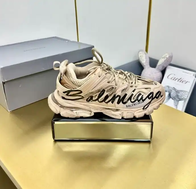 hype Balenciaga Sneakers