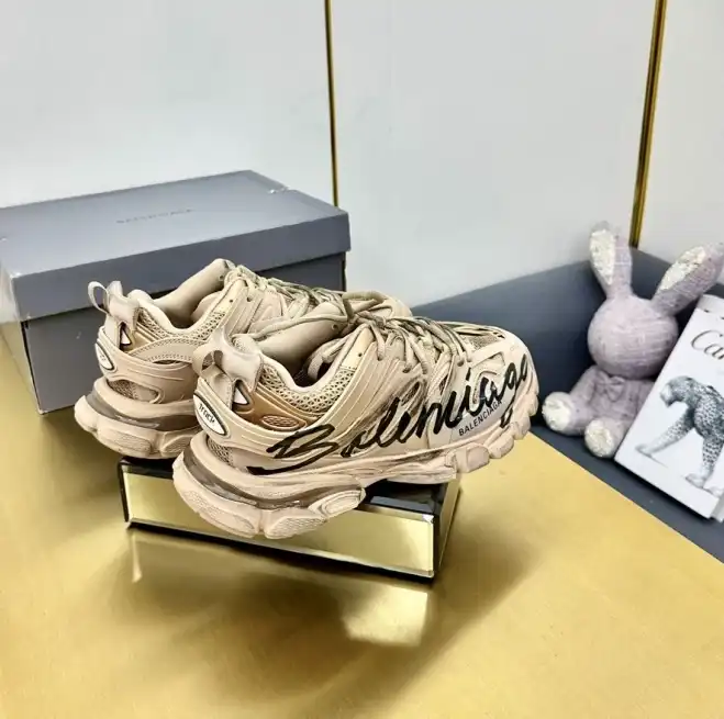 hype Balenciaga Sneakers