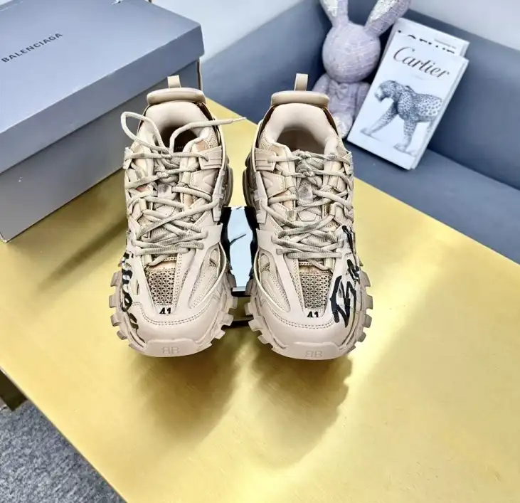 hype Balenciaga Sneakers