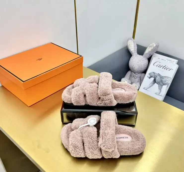 hype Hermes Slippers