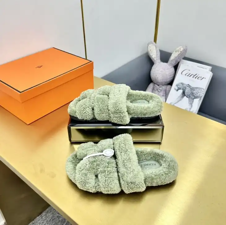 hype Hermes Slippers