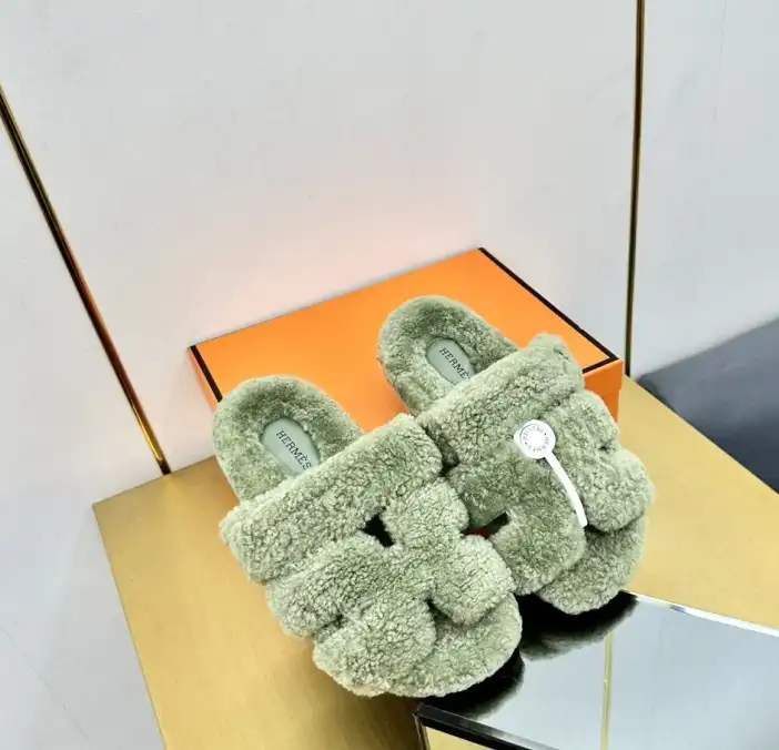 hype Hermes Slippers