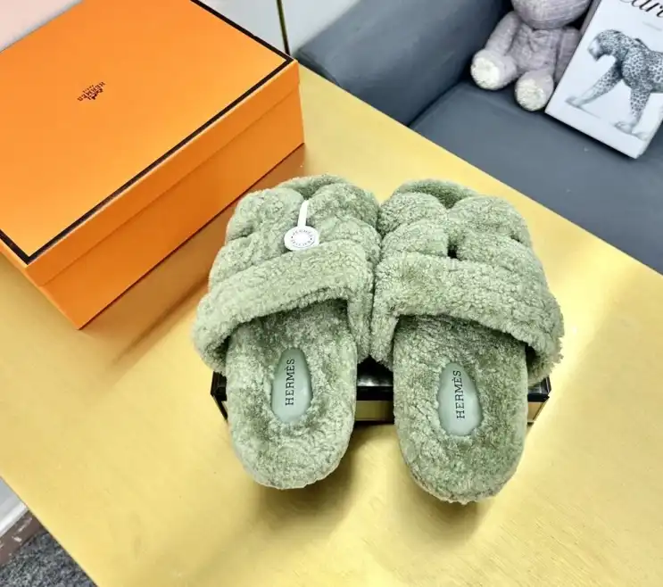 hype Hermes Slippers