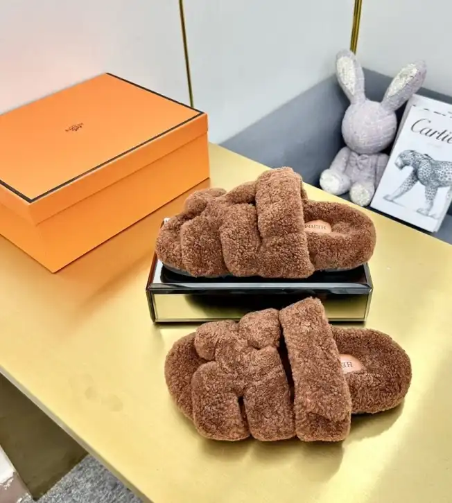 hype Hermes Slippers