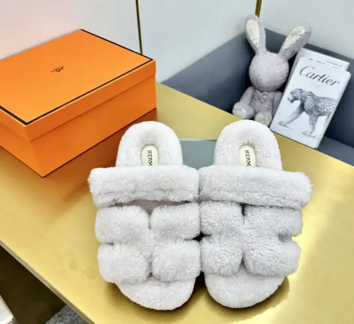 hype Hermes Slippers