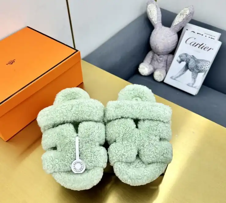 hype Hermes Slippers