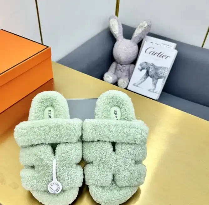 hype Hermes Slippers