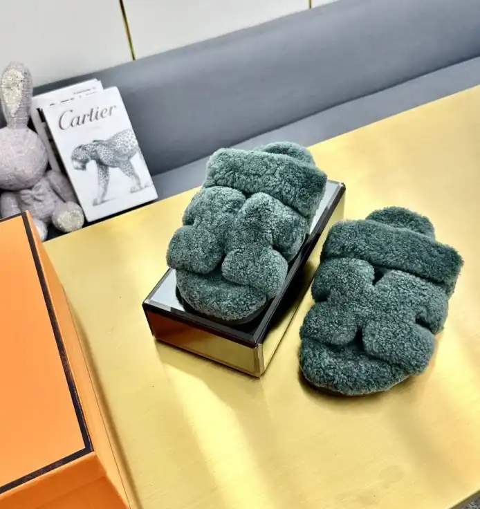 hype Hermes Slippers