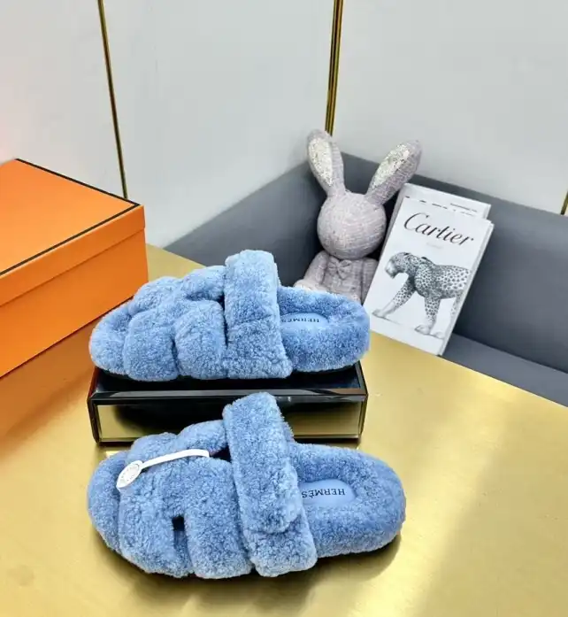 hype Hermes Slippers