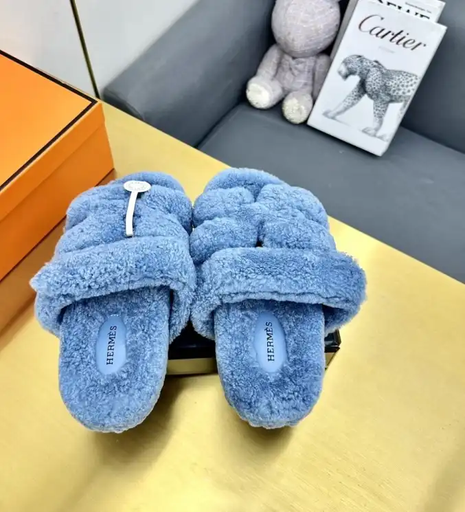 hype Hermes Slippers