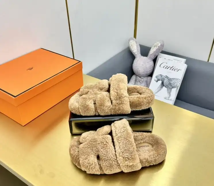 hype Hermes Slippers