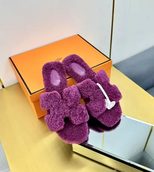 hype Hermes Slippers