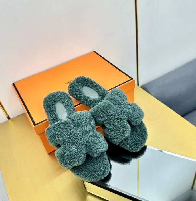 hype Hermes Slippers