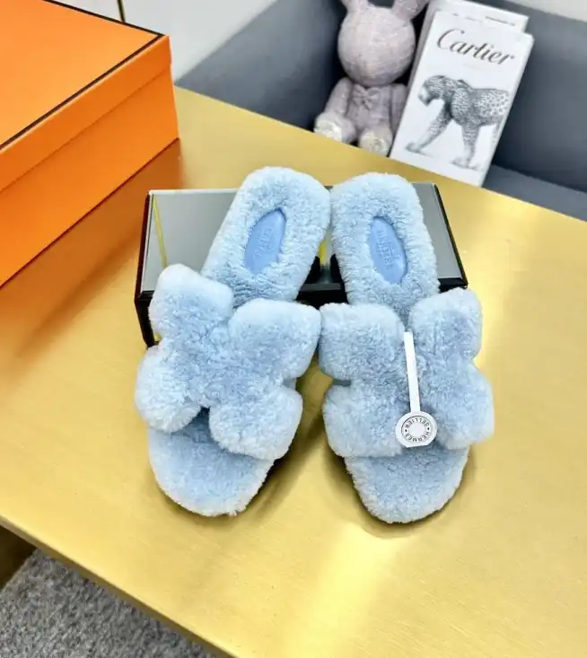 hype Hermes Slippers