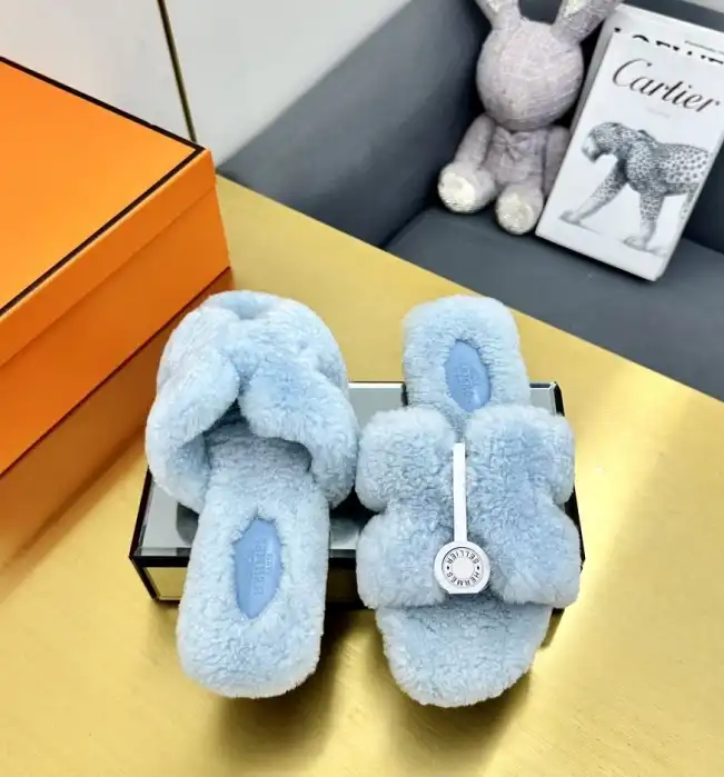 hype Hermes Slippers